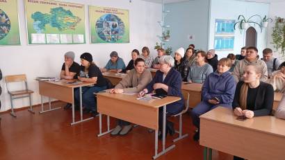 10 февраля в КГУ "Казанская ОШ",в рамках психологической декады "Территория позитивных смыслов" был проведён тренинг-лекторий с родителями на тему: "На что я могу опереться?",для развития внутренней устойчивости и уверенности в себе 