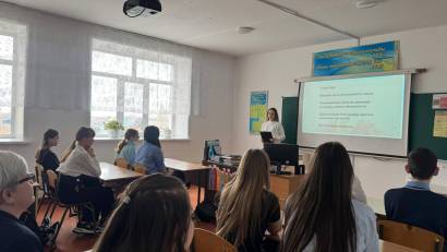 2026 жылғы 10 сәуірде «Казанка жалпы орта білім беретін мектебі» КММ «Заң және тәртіп» идеологиясы аясында 8–11 сынып оқушылары арасында «Заң және тәртіп: мектеп оқушысының құқықтық мәдениетінің негіздері» тақырыбында диалог элементтері бар лекторий өткіз